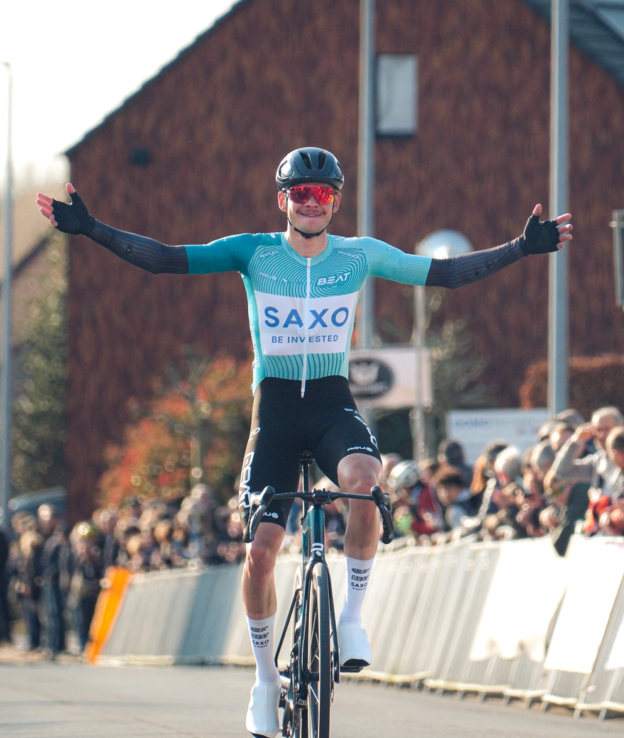 Michiel Coppens remporte la première victoire pour BEAT CC p/b Saxo sur des vélos Ridley
