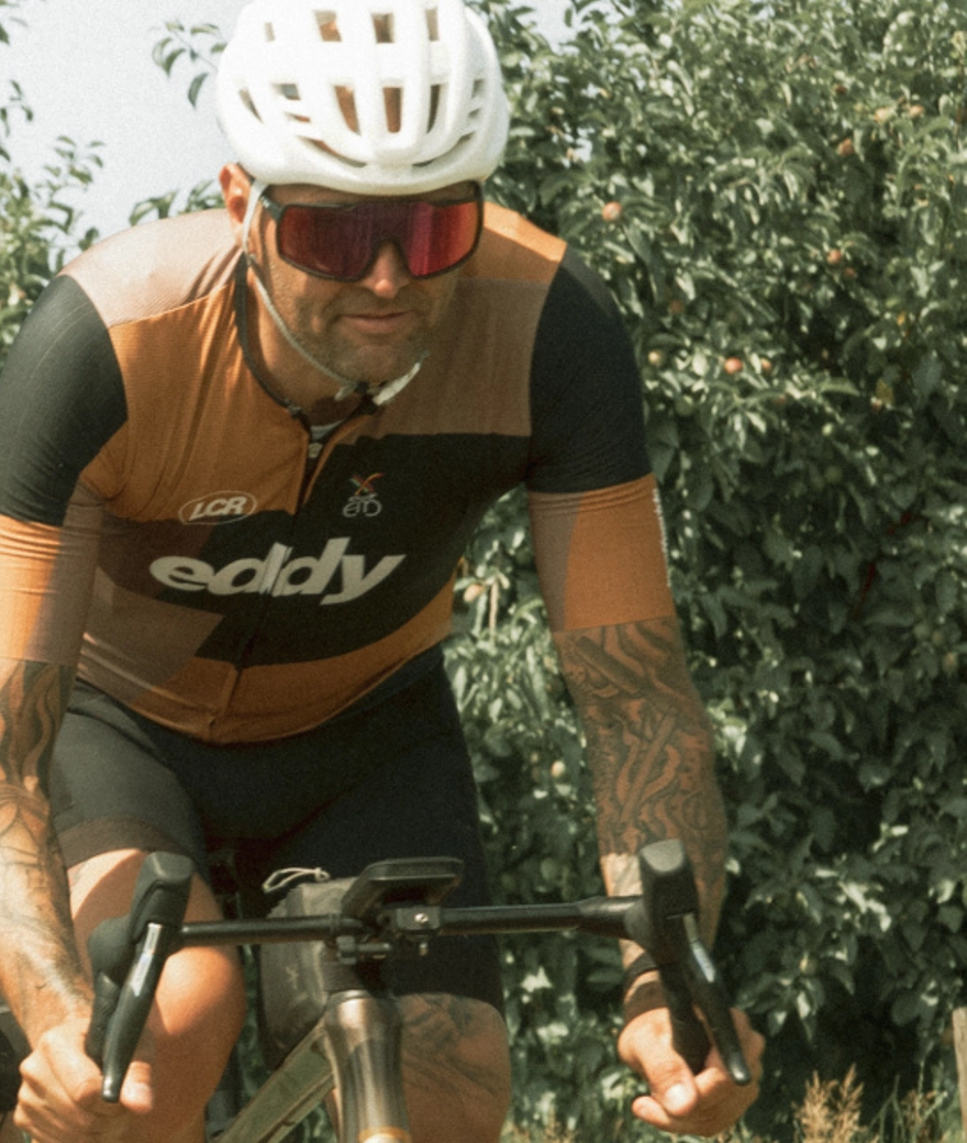 Wonderful tribute to the Cannibal during an atmospheric gravel ride!