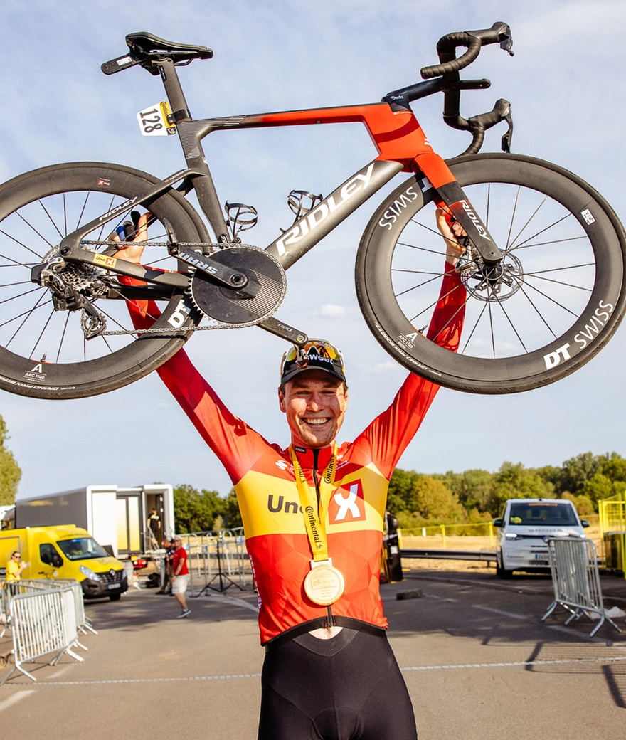 Søren Wærenskjold wins the fastest Tour de France stage ever on the Noah Fast