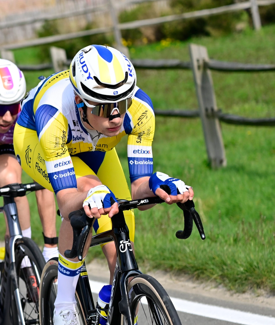 Kein Frühjahrsklassiker ohne Ausreißerkönig Victor Vercouillie (23):  „Unglaublich, wie viele Menschen meinen Namen am Oude Kwaremont gerufen haben“