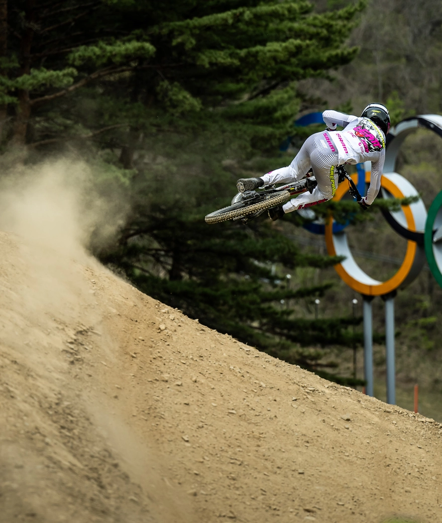 Opening round of the UCI MTB World Series shows every side of the sport