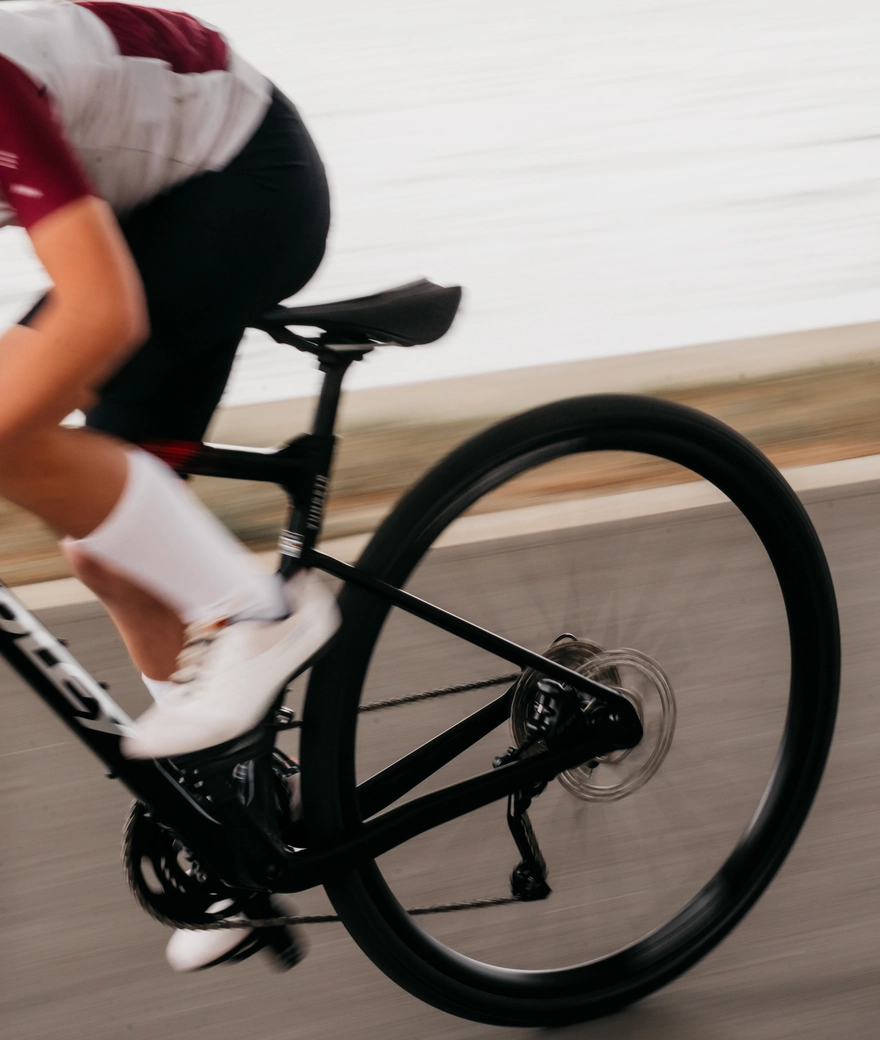 Thanks to two wheel sizes, the YUNGSTR grows with the rider!