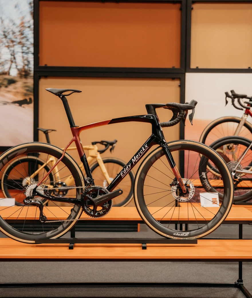 Special Edition „525 Crimson“ bis Ende Februar erhältlich