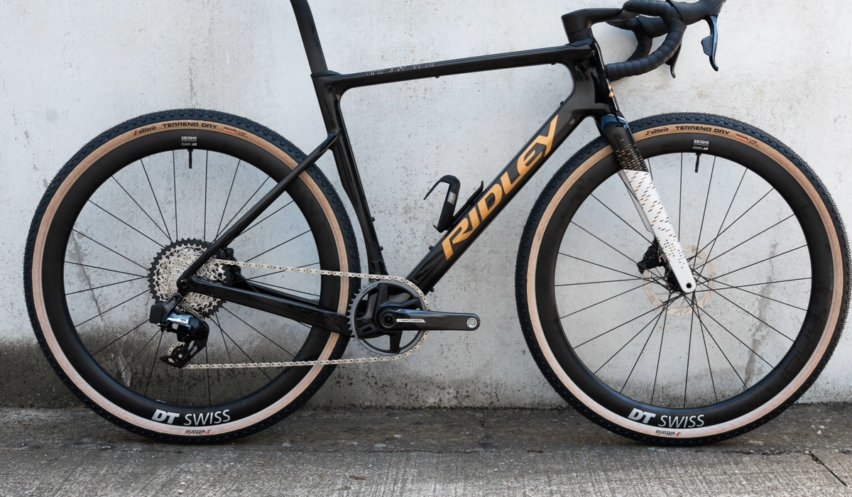 Astr RS GM zwart2
