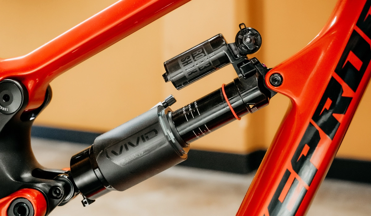 Mega Carbon Pro 297 T-GX MEC01As(S) | Nukeproof