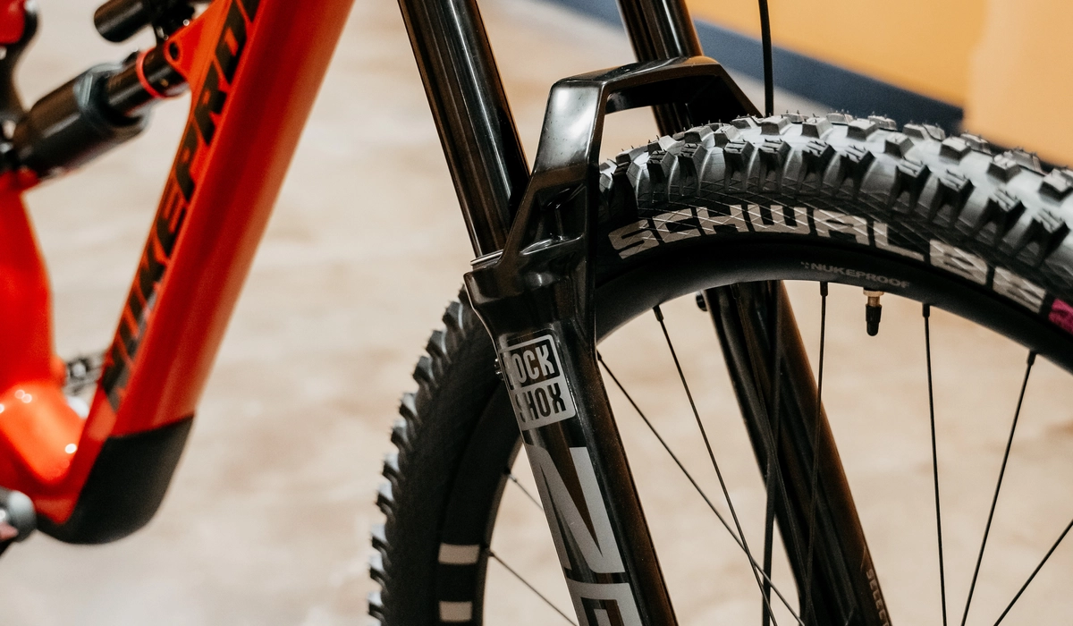 Mega Carbon Pro 297 T-GX MEC01As(S) | Nukeproof