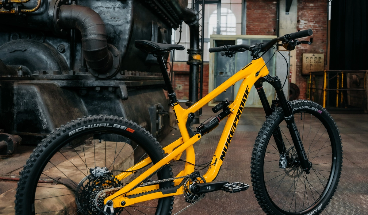 Mega 290 Alloy Pro MEA01Bs(XXL) | Nukeproof